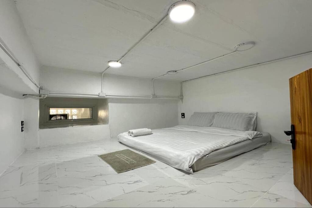 Megun Capsule 150 Cm Apartment Bangkok Ngoại thất bức ảnh