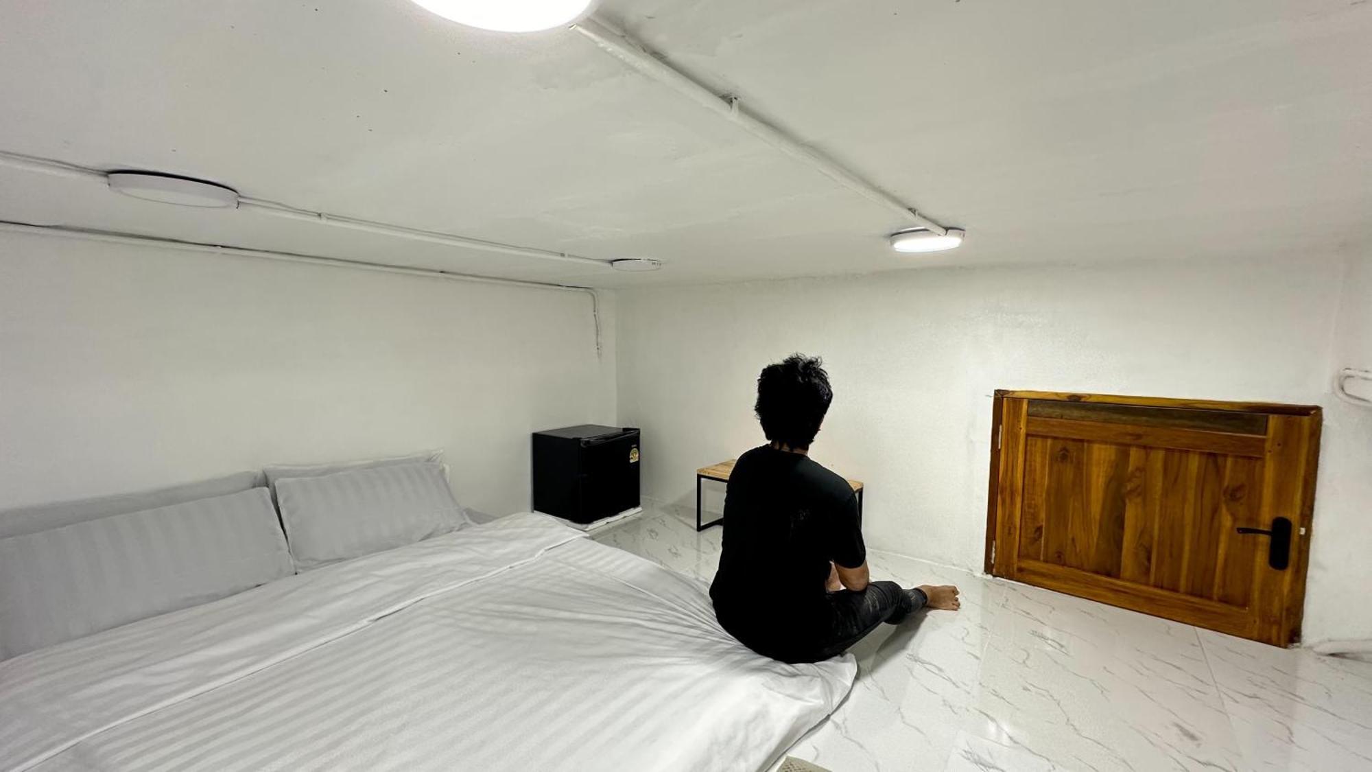 Megun Capsule 150 Cm Apartment Bangkok Ngoại thất bức ảnh